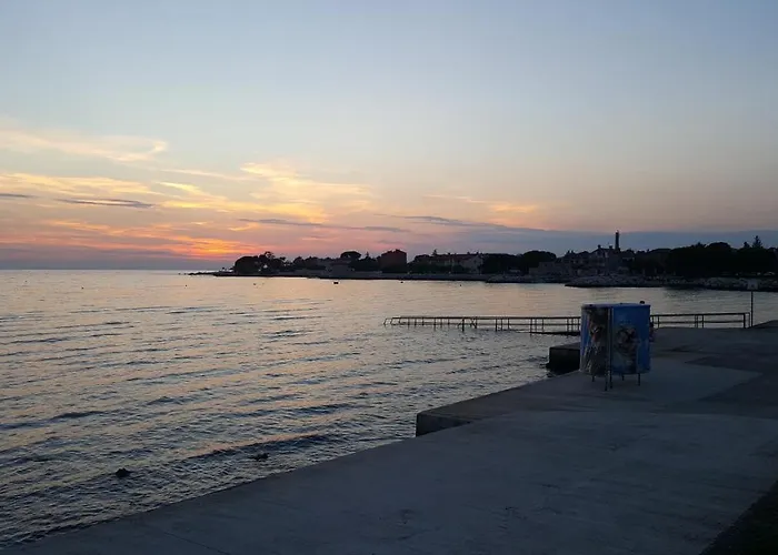 Beachfront Palma 아파트